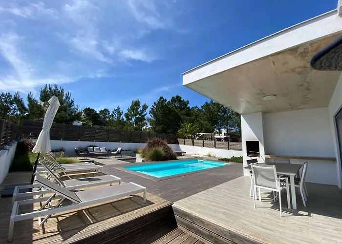 Cairnvillas - Villa Mar C38 Luxury Villa With Private Swimming Pool Near Beach